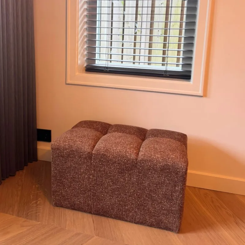 Xenos Poefjes-Poef chenille - bruin - 38x66x38 cm