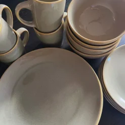 Xenos Serviessets-Serviesset - beige - 16-delig - 4 persoons - reactive glaze